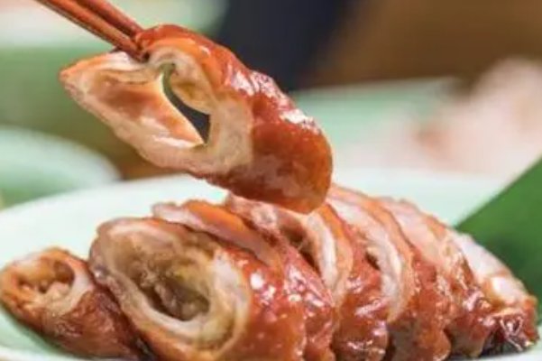 屳汆仚氽怎么读