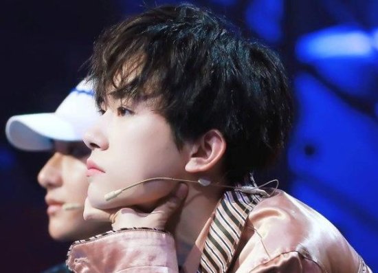 易烊千玺有女朋友吗？