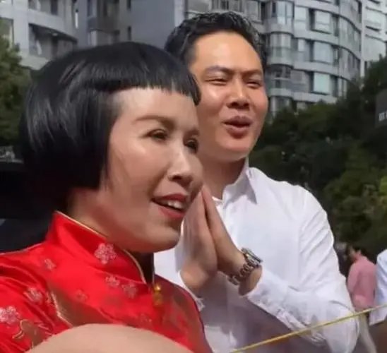 猫七七是谁?是谁在带货?