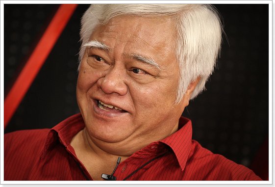 台湾艺人胡德夫简历