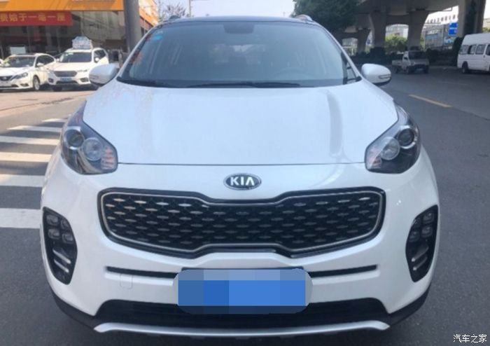 我的起亚KX5用车感受,加老司机测评,付改氙气灯