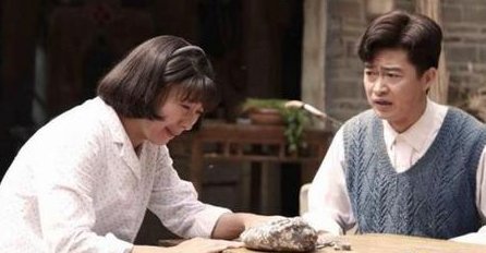 《俺娘田小草》的剧情介绍是什么？