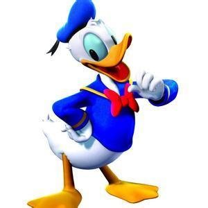 领导和员工一起办公 他坐在身边我很不自在，怎么办？