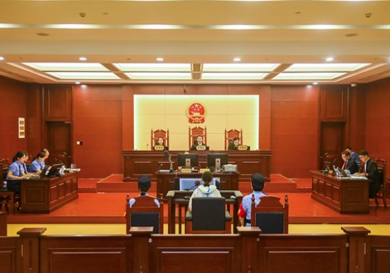 爱花钱？法子英朋友谈劳荣枝，劳荣枝在法子英朋友眼中是个啥样的人？