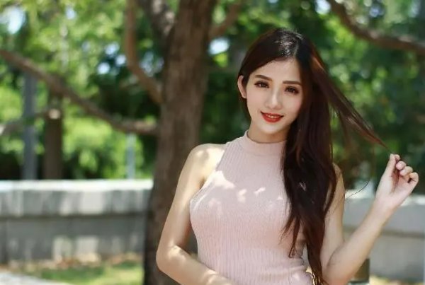 再当冯妇猜一生肖谜底