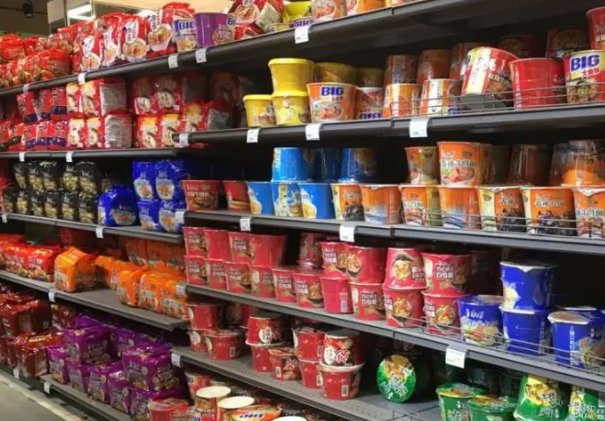 土坑酸菜生产内幕被曝后，对方便面企业的销售带来了哪些巨大影响？