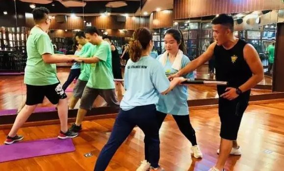 信阳大二女生每天运动1.5小时9个月减重45斤，有哪些健康的减肥方法？