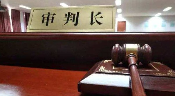 韩国一母亲冰箱藏儿子尸体两年，其母亲将受到何种处罚？