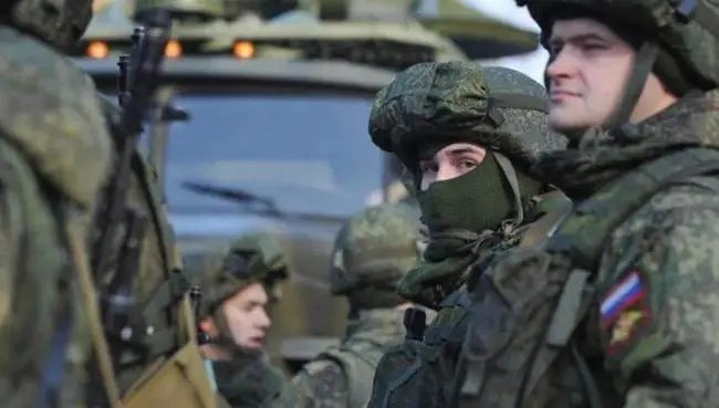 乌克兰称又控制一地，俄军解释从多地撤军原因，究竟有何用意？