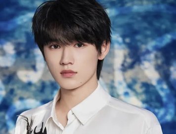 宋亚轩高考成绩