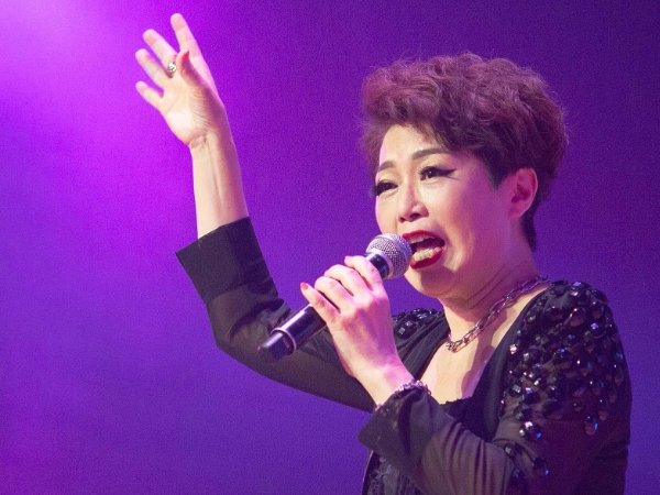 灵戏迫人主题曲