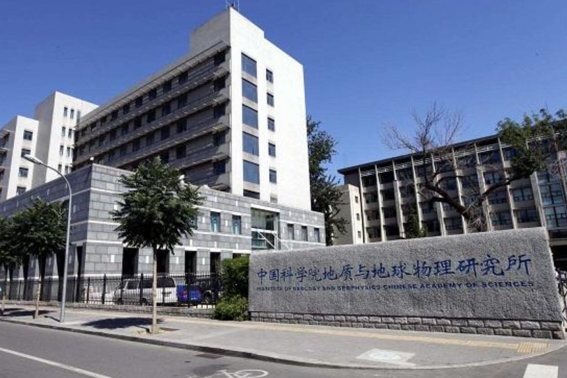 叶爽毕业于哪所大学