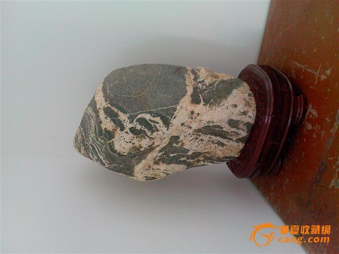 泰山奇石的简介