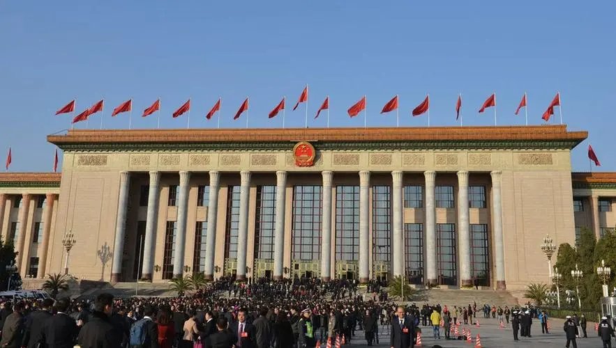 十年来我们经历了哪三件具有重大现实和深远意义的大事