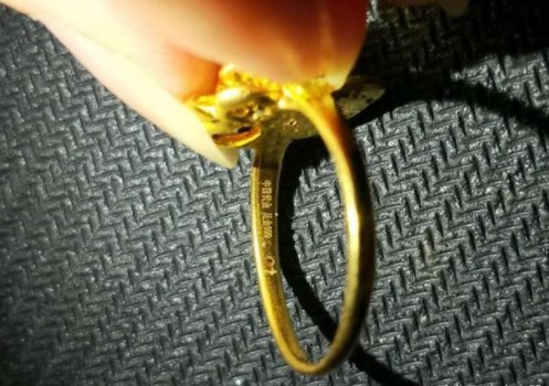 中国黄金钢印标志是什么样子?