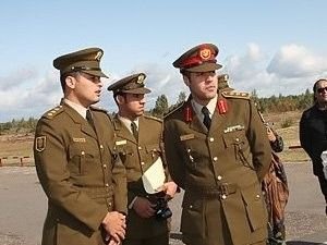 哈米斯·卡扎菲的介绍