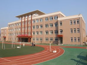 北京家长给封闭管理学校的孩子送衣,你如何看待家长对孩子的这种关心?