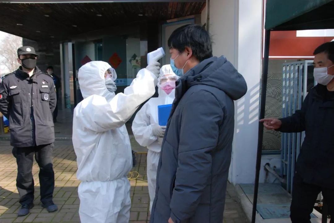 德尔塔病毒载量为去年流行病株千倍，这种毒株还有哪些特点？