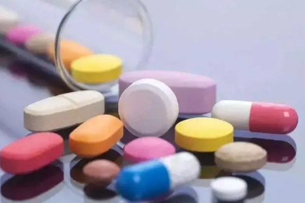 阿兹夫定被新加坡紧急授权了吗