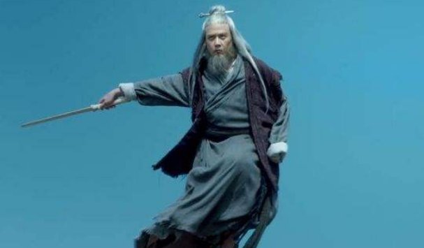 《雪中悍刀行》曹长卿打得过李淳罡吗?