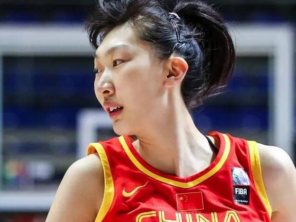 韩旭女篮个人资料简介