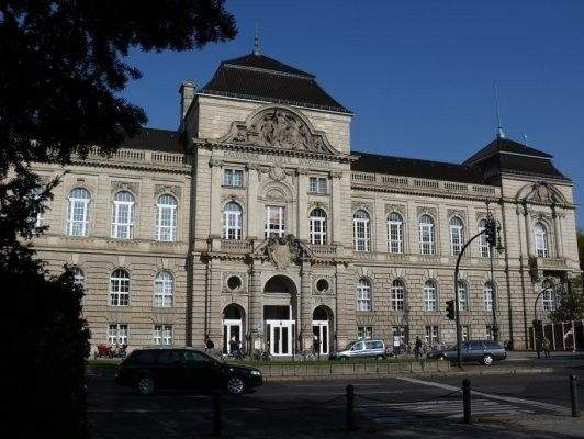 艺术类留学费用要多少