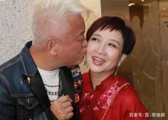 颜值不输赵雅芝,老公破产两次不离不弃,恩爱42年至今无子,她是谁?