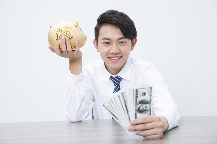 银行存款半年利息怎么算的