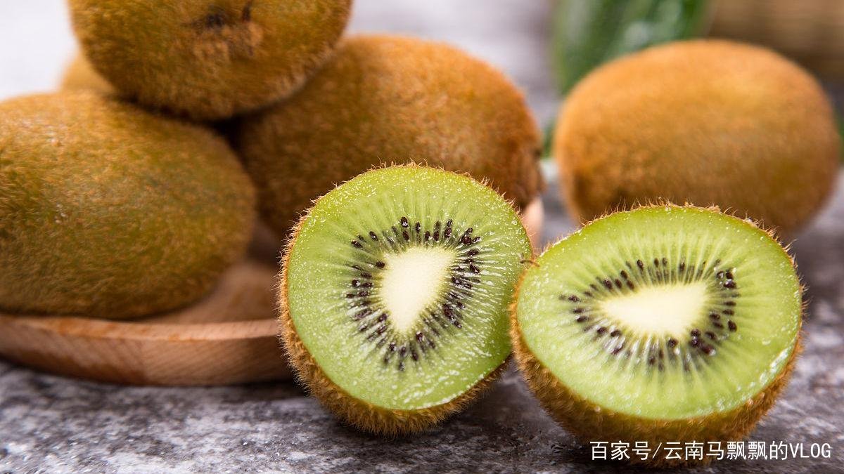 猕猴桃结果后，为什么要在发硬的时候进行采摘？