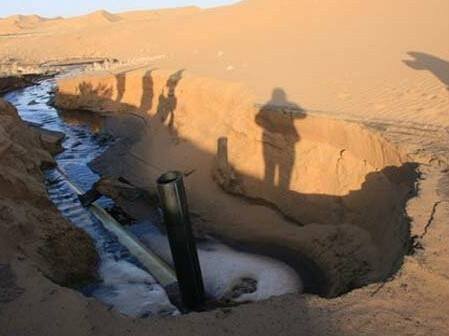 腾格里污染举报人被刑拘，官方是如何回应的？