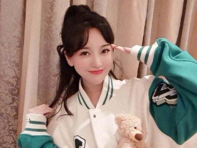 金莎宣布新冠治愈出院，新冠被治愈后身体可能会出现哪些后遗症？