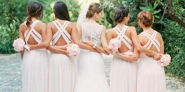 28岁姑娘当39次伴娘，是真实事件吗？