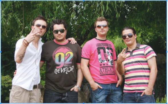 booty music歌词意思?