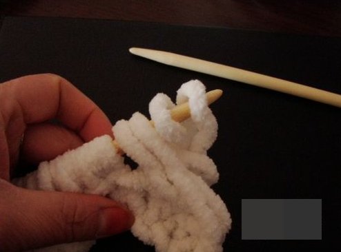 镂空围巾的织法