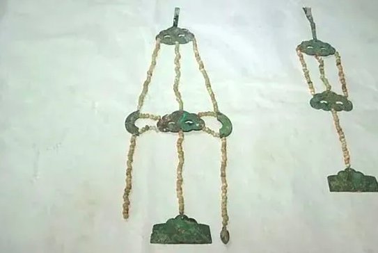 陕西发现唯一唐代朝服完整饰品？