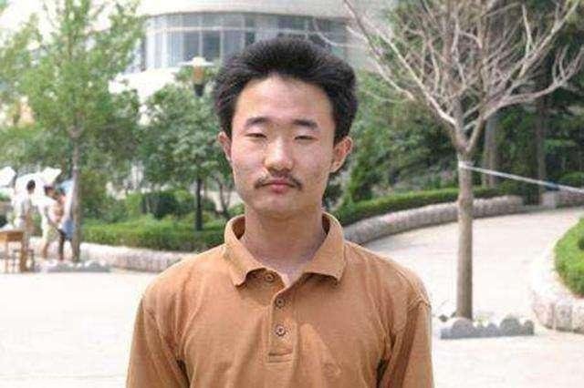 高考史上最杰出的3位学霸,高考接近满分,如今位于何处?