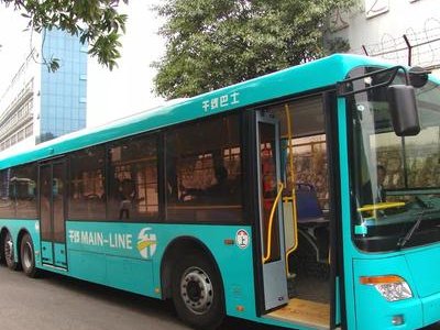 办理公交卡功勋卡和爱心卡有什么区别？