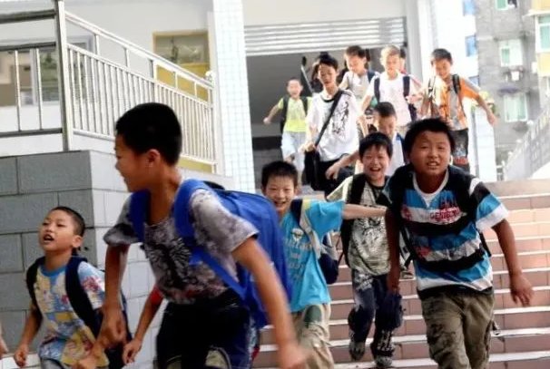 2024暑假放假时间表