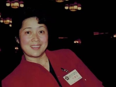 黄婉秋有几个孩子