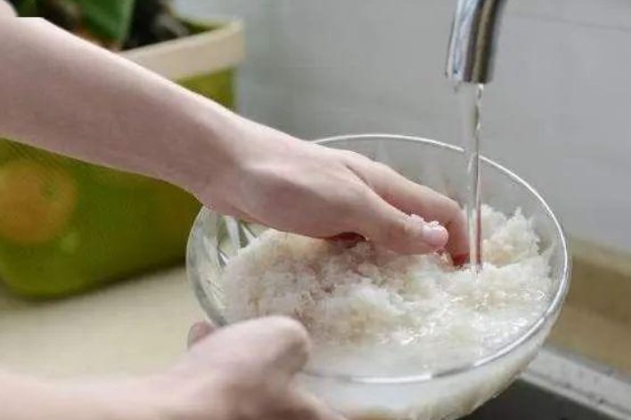 淘读音 请问：淘的拼音怎么拼？