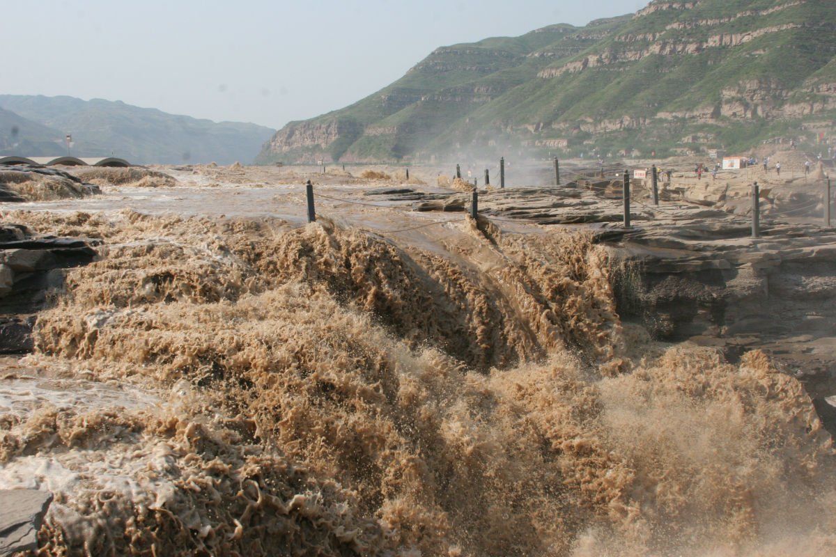 长江中下游各江段将迎洪峰，预计将何时退潮？
