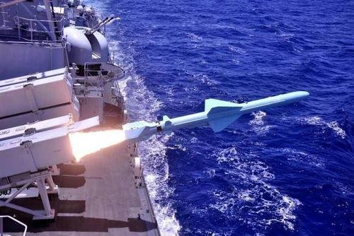 湛江舰珠海舰退出现役的原因是什么？